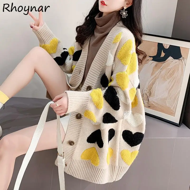 

Кардиган женский свободного покроя, модный плотный универсальный джемпер в Корейском стиле с длинным рукавом, трикотажный теплый с вышивкой в виде сердца, на осень