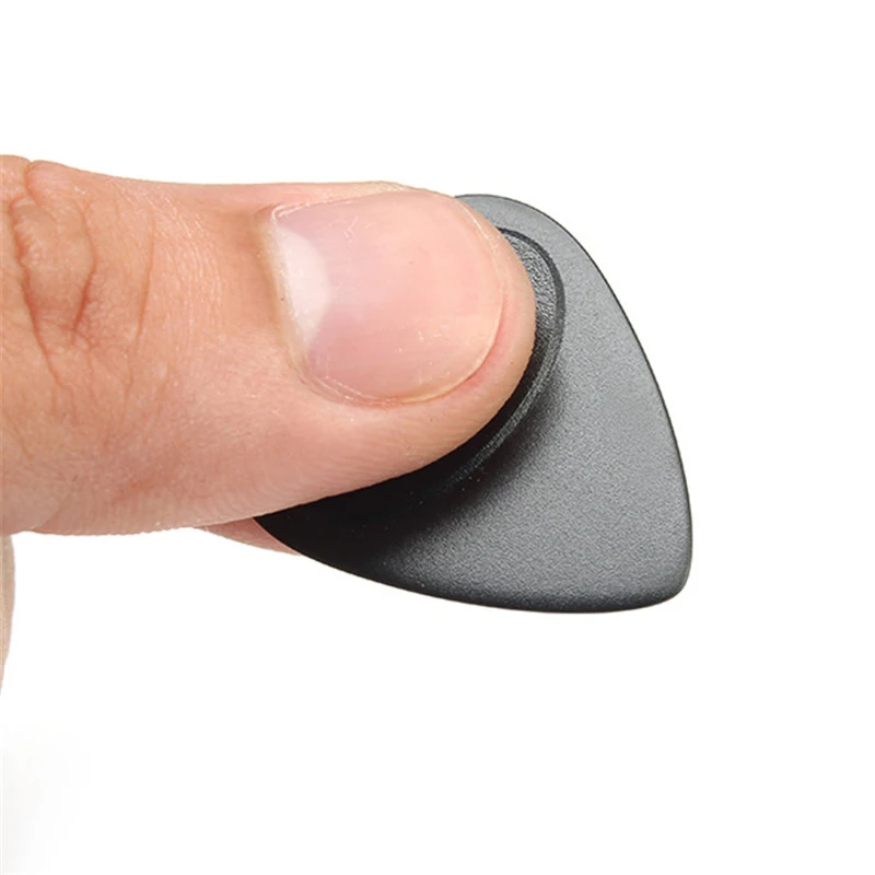 10 stücke 07mm gitarre pick plektrum akustische elektrische zähigkeit anti slip design für bass oder ukelele spieler durable pa nylon