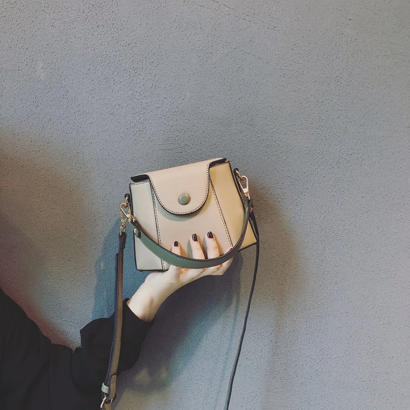 

bags of women 2021 new PU leather new bucket bag female bag fashion messenger bag simple contrast color portable shoulder bag