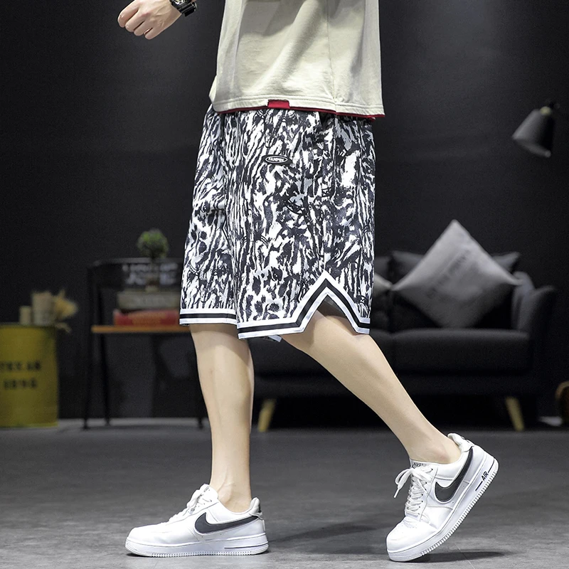 

Retro Japanese Style Shorts Men Casual Wear Hip Hop Print Short Pants Tide Brand Skateboard Street Men's Shorts 2021 Summer New