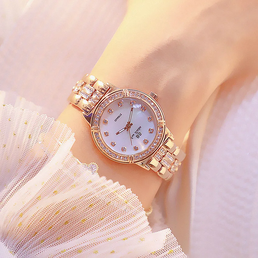 Недорогие Женские часы с желтым позолоченным покрытием и стразами женские