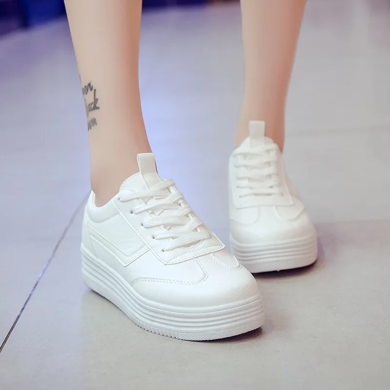 Women Shoes Autumn New Style Casual Sports Fashion Shoes Korean-style Stylish Versatile White Shoes Women's