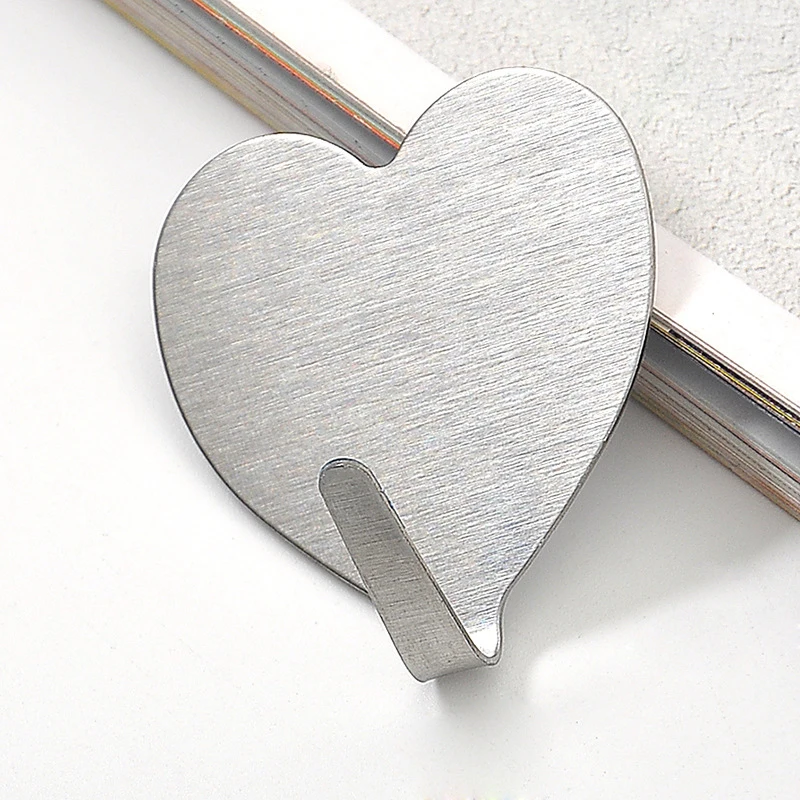 

6pcs Stainless Steel Waterproof Heart-shaped Stainless Steel Viscose Hook Silver Glue Hook Nail-free Seamless Hook Door Hook