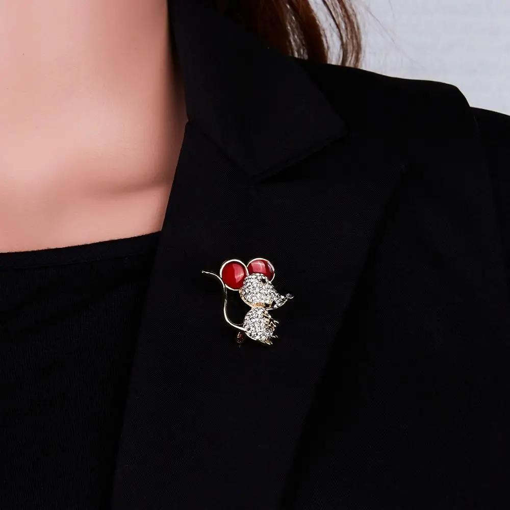 Стразы брошь в виде мыши ретро стиле большие уши прекрасный значок обнимая