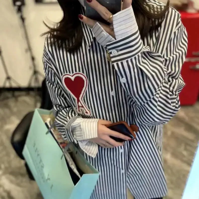 

Spring and summer 2021 new red heart embroidered Lapel loose stripe thin coat shirt couple top men and women