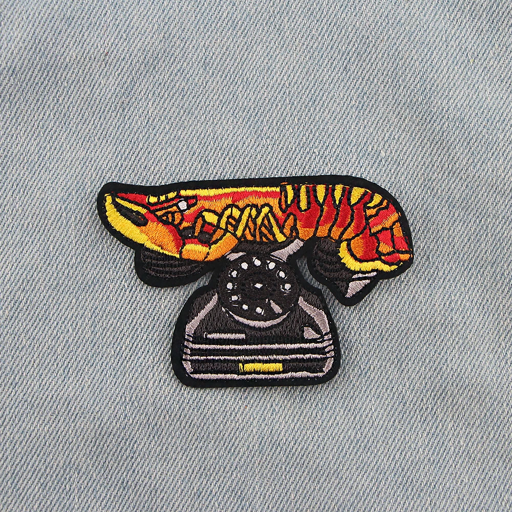 

ZF1331 1pcs Retro Phone Sticker For Clothing Applications Patches On Clothes Iron Embroidered Patch For Backpack Badge