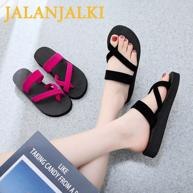

JALANJALKI Fashion Women Slippers Summer Outdoor Light Weight Cool Shoes Ladies Flat Flip-flop Black Non-slip Basic Home Sandals