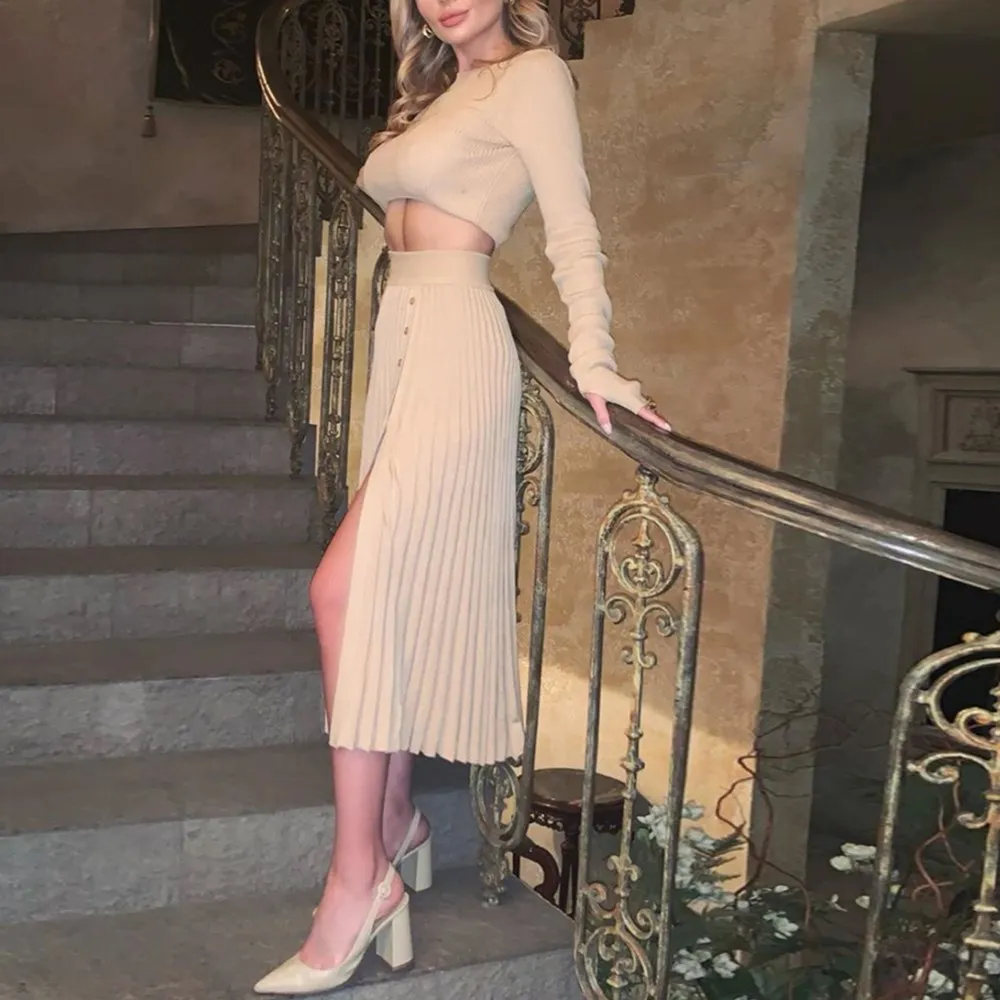 

Winter Knitted Two Piece Women Sets 2020 Sweater and Skirt Suit Fashion Short Tops Button Skirt Women Elegant Sweater Suits