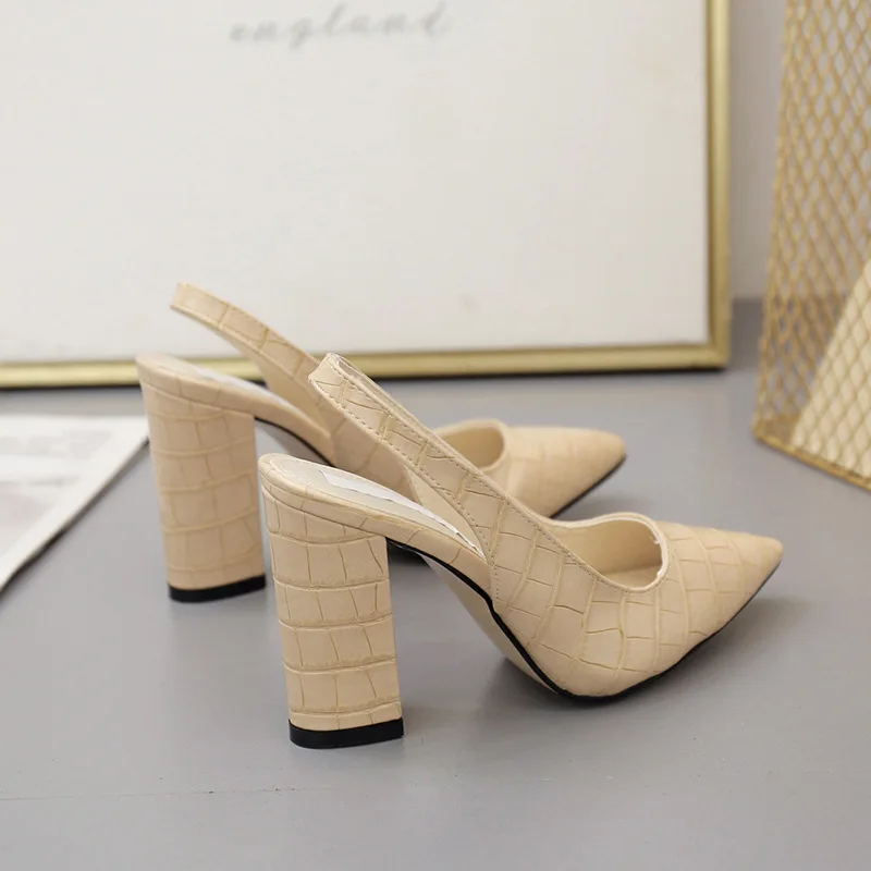 LTARTA/Летняя женская обувь с закрытым носком на толстом каблуке Женские босоножки