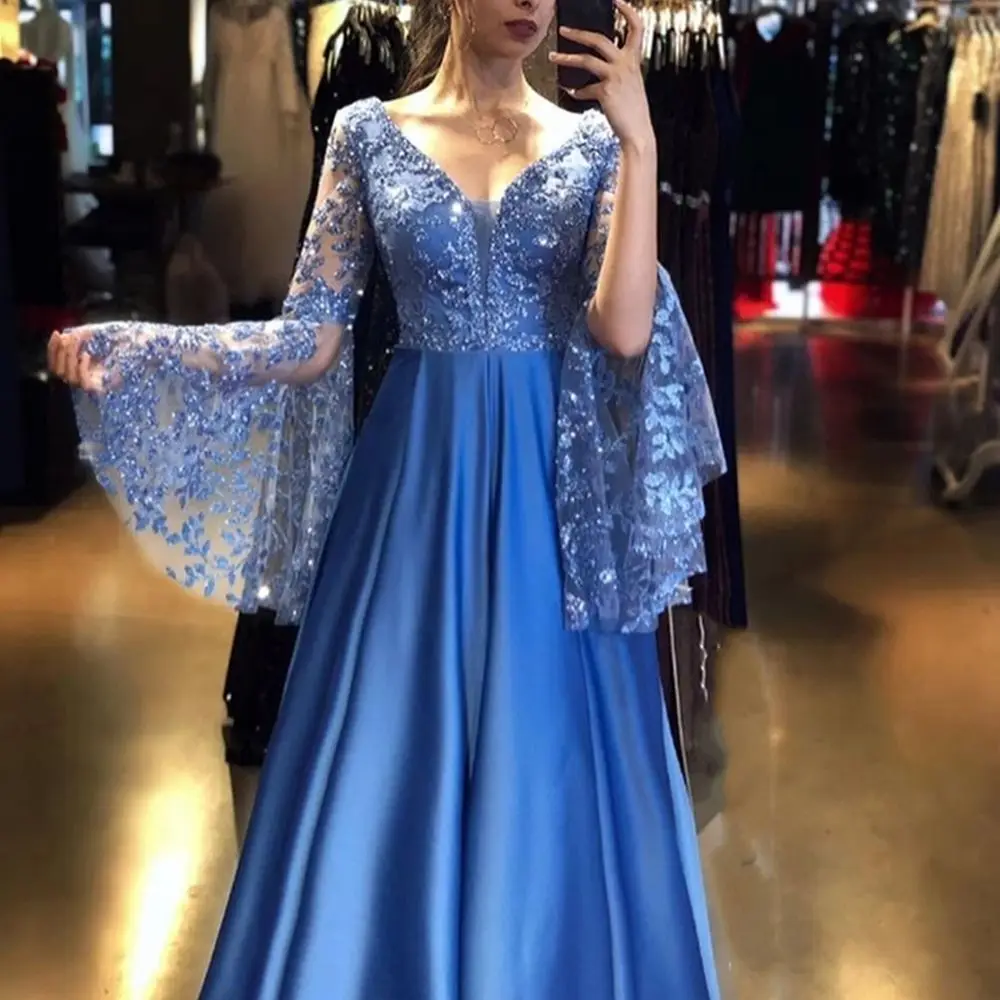 

V Neck Long Sleeve Evening Dresses 2021 A Line Lace Appliques Sequins Shiny Party Prom Gown Satin Long Party Dress