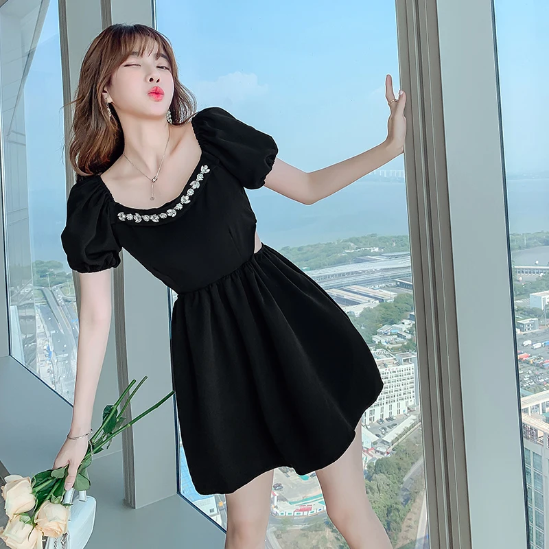 

Puff Sleeve Summer Dress Women Streetwear Hollow Out Waist Short Dress Elegant Beading White Black Party Dress