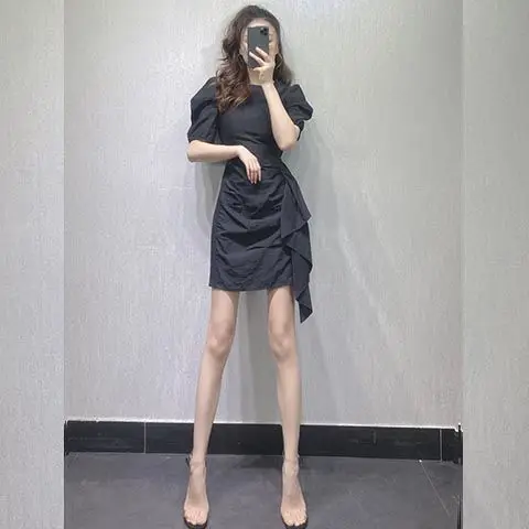 

Dress women's 2021 new popular plaid bubble sleeve flounces slim slim summer irregular skirt