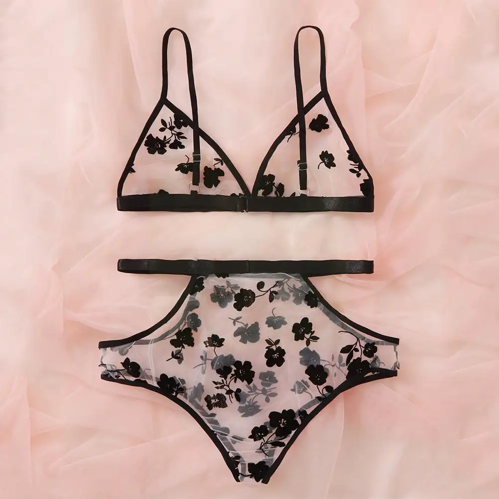 

Комплект эротического кружевного нижнего белья с вырезами, комплект женского нижнего белья, комплект с бюстгальтером-гладиатором, черный п...