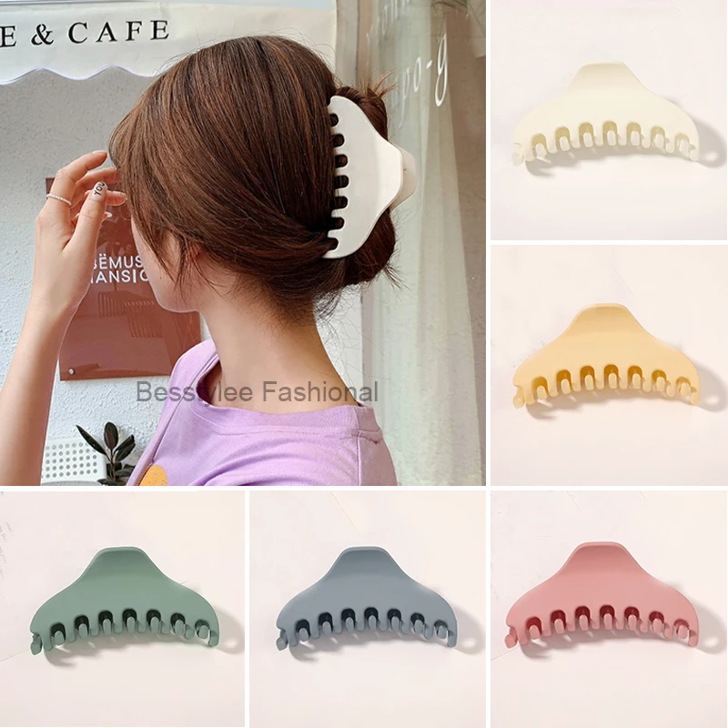 

Women Large Hair Claws Geometric Hair Clip Clamps Women Girls Solid Color Hairpins Headwear Korean Barrettes Hair Accessories