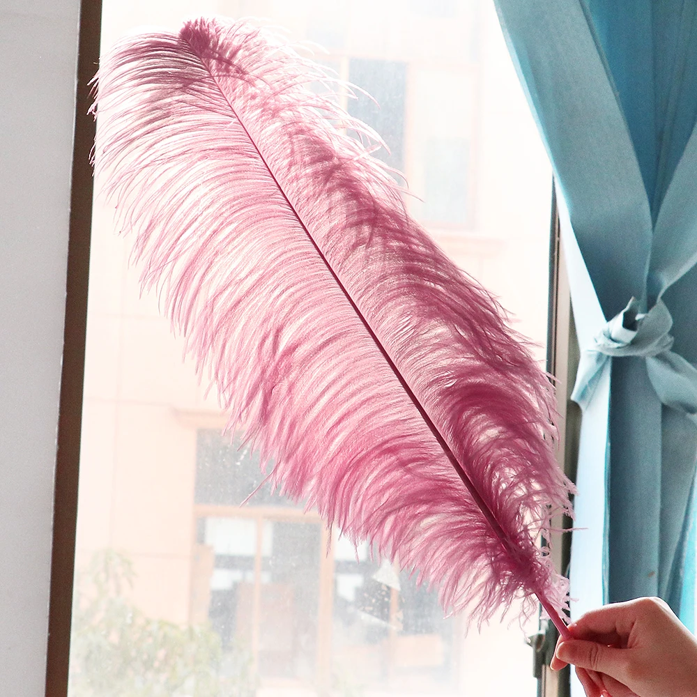 

10pcs/lot Dark pink Ostrich Feathers 40-70CM High quality Hard Pole Natural Ostrich Feather Home Wedding Decoration Ornament