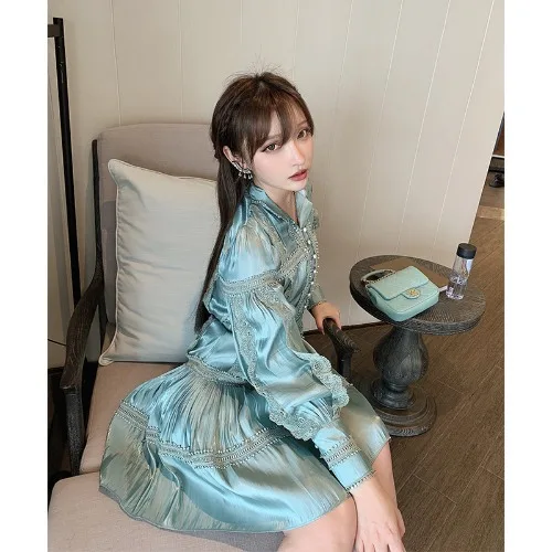 

Heart blue grace green lace embroidered dress women's French light luxury bubble sleeve high waist slim dress