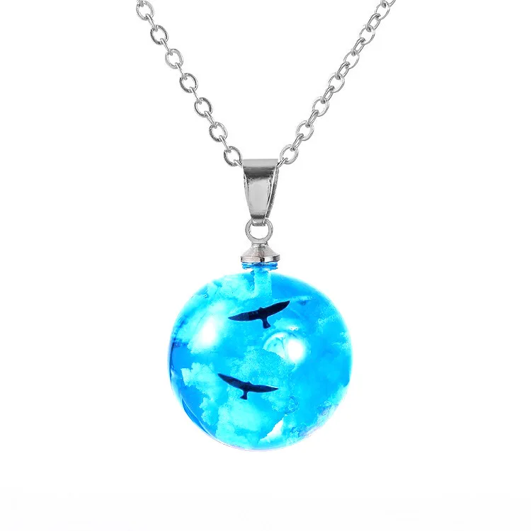 Ожерелье с подвеской в виде синего неба белых облаков орла креативное ожерелье