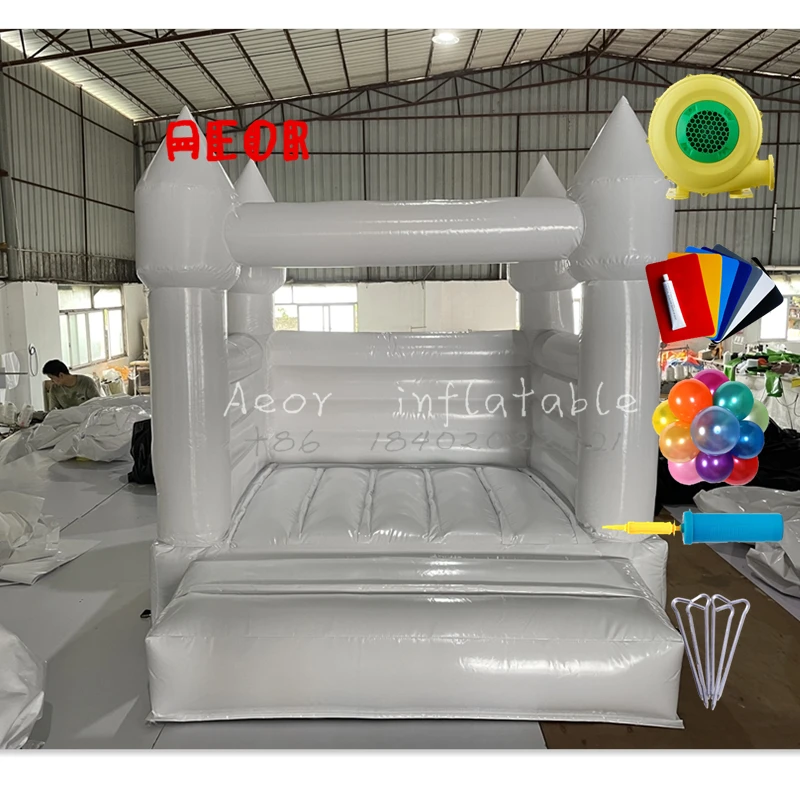 Полностью белый мини-батут с горкой и шариковой ямой надувной Свадебный батут