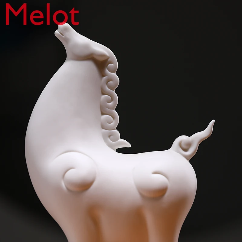 

Creative Ceramic Tangma Decorative Ornaments Ancient Shelf Hallway Office Desk Surface Panel White Porcelain Crafts