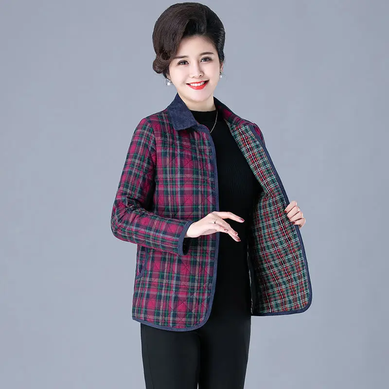 

Middle aged and old women's autumn and winter clothes with cotton shirt top and mother's Plaid cotton clothes 50-60 light cotton