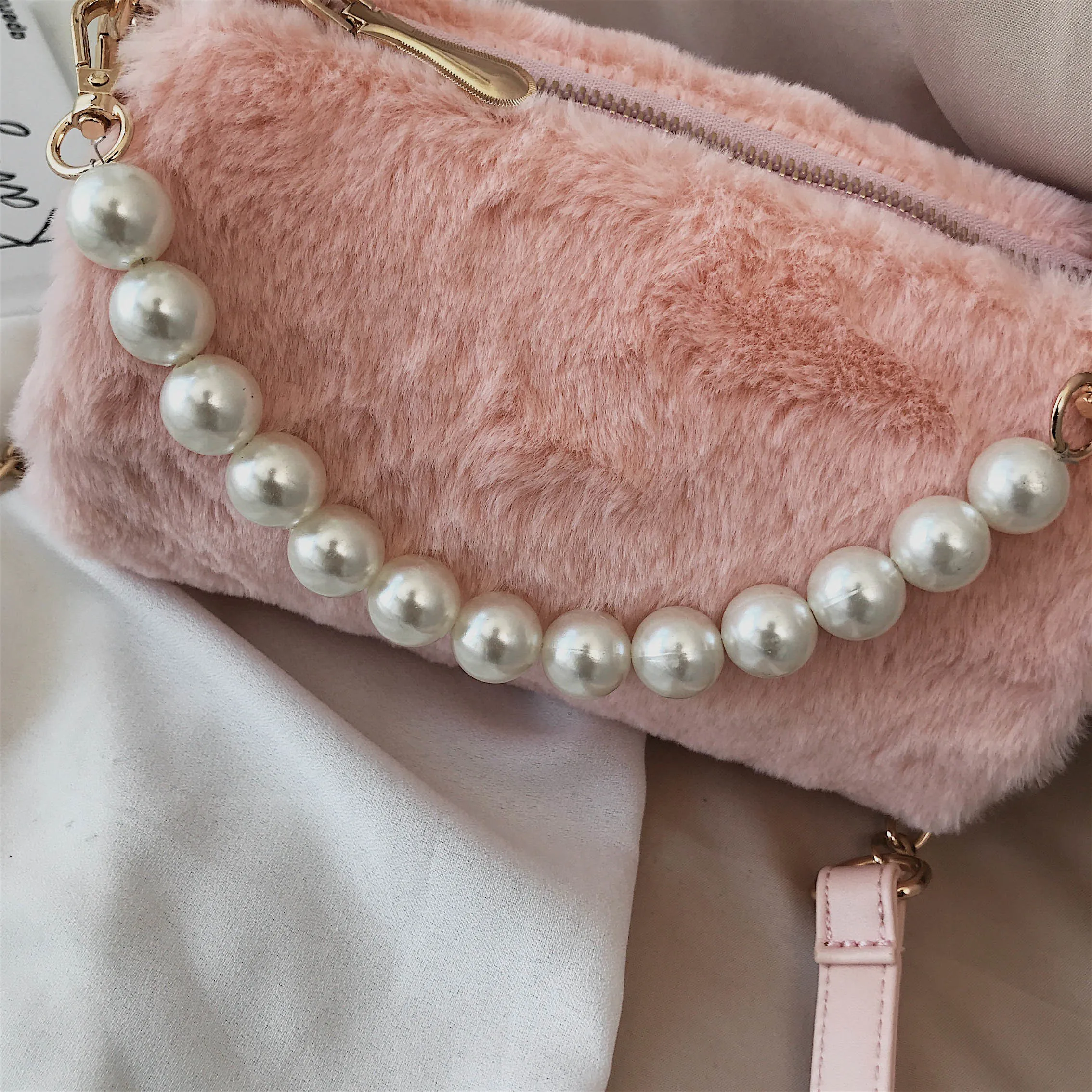 Розовые сумки из искусственного меха Новинка Осень зима мягкая женская сумка на