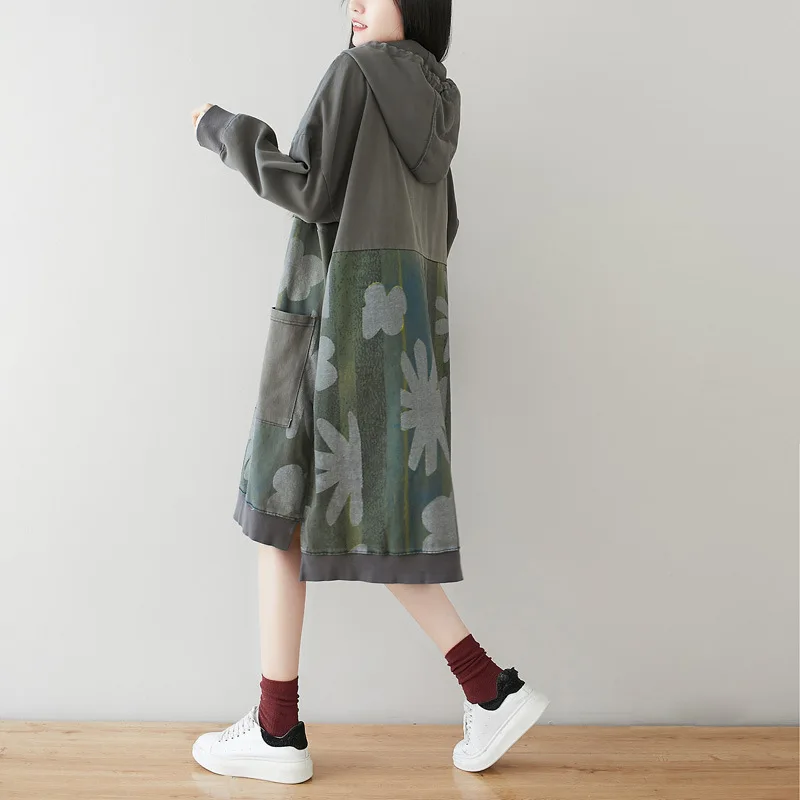 

Ladies plus size sweater autumn new art long hooded sweater plus size bat sleeves old stitching dress