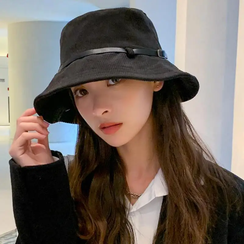 

COKK Bucket Hat Women Winter Autumn Cotton Fisherman Cap With Belt Casual Solid Color Simple Bob Hat Cap Female New 2021 Korean