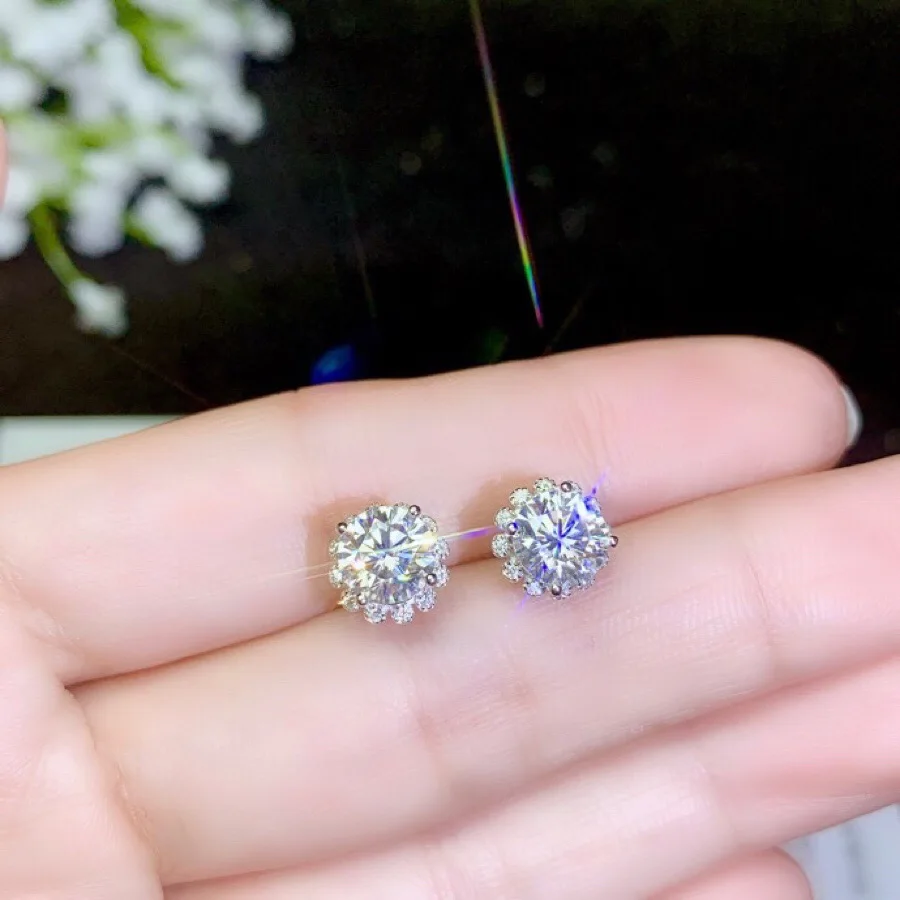 

Kkmall Store Round Moissanite Cut Single grain 1.00ct Diamond Test Passed Moissanite Silver Earring Jewelry Girlfriend Gift