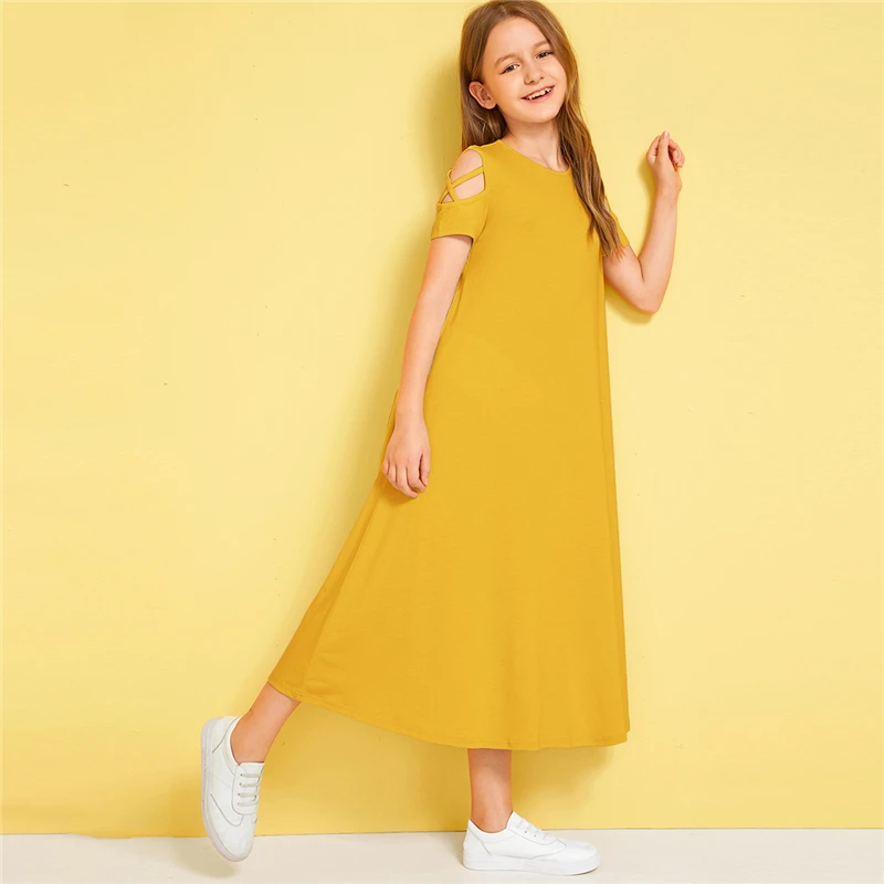 SHEIN/однотонное Повседневное платье с открытыми плечами и перекрещивающимися крест-накрест для детей; коллекция года; летние эластичные детские футболки с короткими рукавами