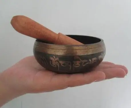 

Metal Crafts Collectable Tibetan Copper Singing Bowl Chinese Handwork Free Shipping Size :Diameter 10CM