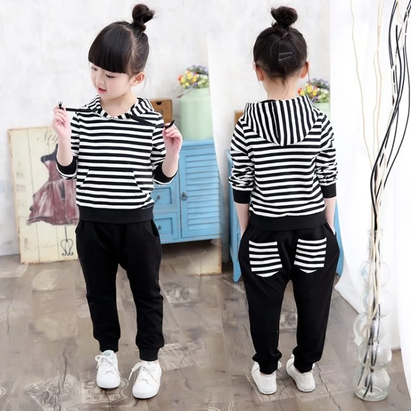 

Spring And Autumn Girls' Sweatshirt Set, New College Style Girl, Western Style Cotton Girl Big Children's Casual Set, 3-12 Years