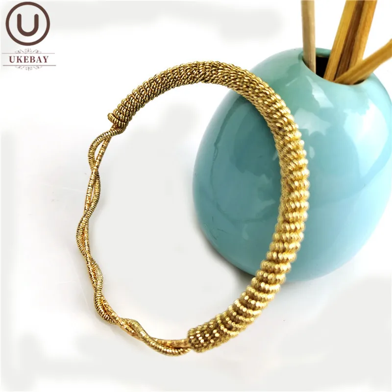 

UKEBAY New Handmade Jewelry Gold Chains Women Luxury Bangles Fashion Charm Bracelets Gifts Color Metal Bracelet Designer Bangle