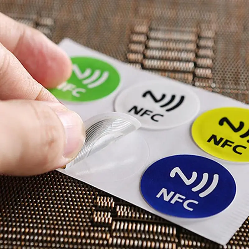 

Mobile Phone Sensor Tag Ntag213 Anti-metal Six-color White Electronic Tag Label NFC Chip W7U3