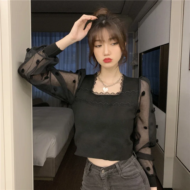 

KUSAHIKI Dot Mesh Lantern Sleeve Patchwork Knitted Tops 2021 New Korean Square Collar Slim Short Pullover Knitted Tops 6E741