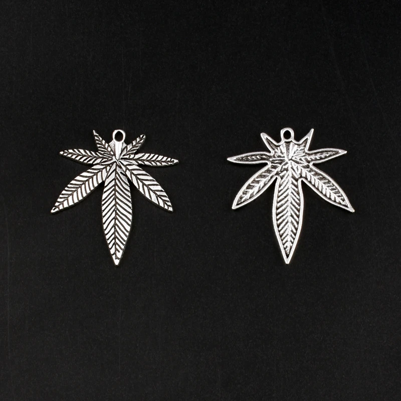 

2pcs Charms Maple Leaf Leaves 35x40mm Antique Silver Color Pendants DIYCrafts Making Findings Handmade Tibetan Jewelry