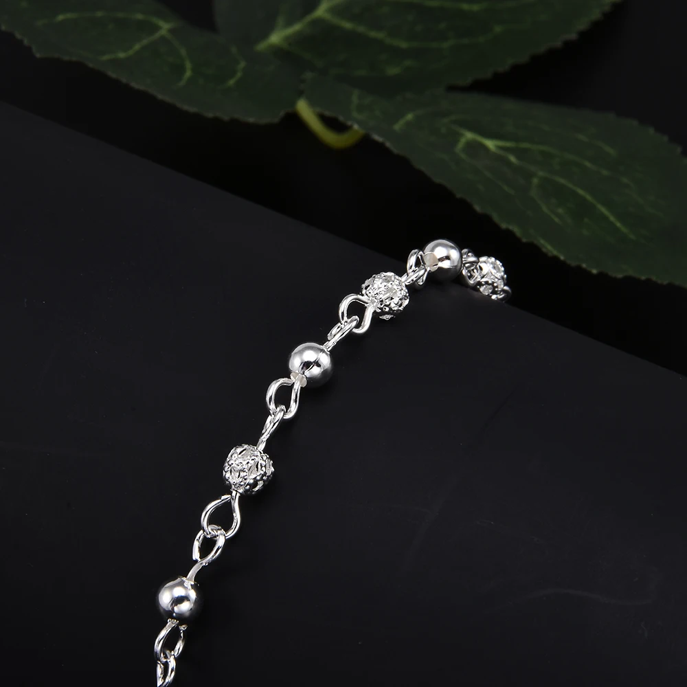 Браслеты-цепочки с кристаллами и бусинами простые очаровательные Покрытые