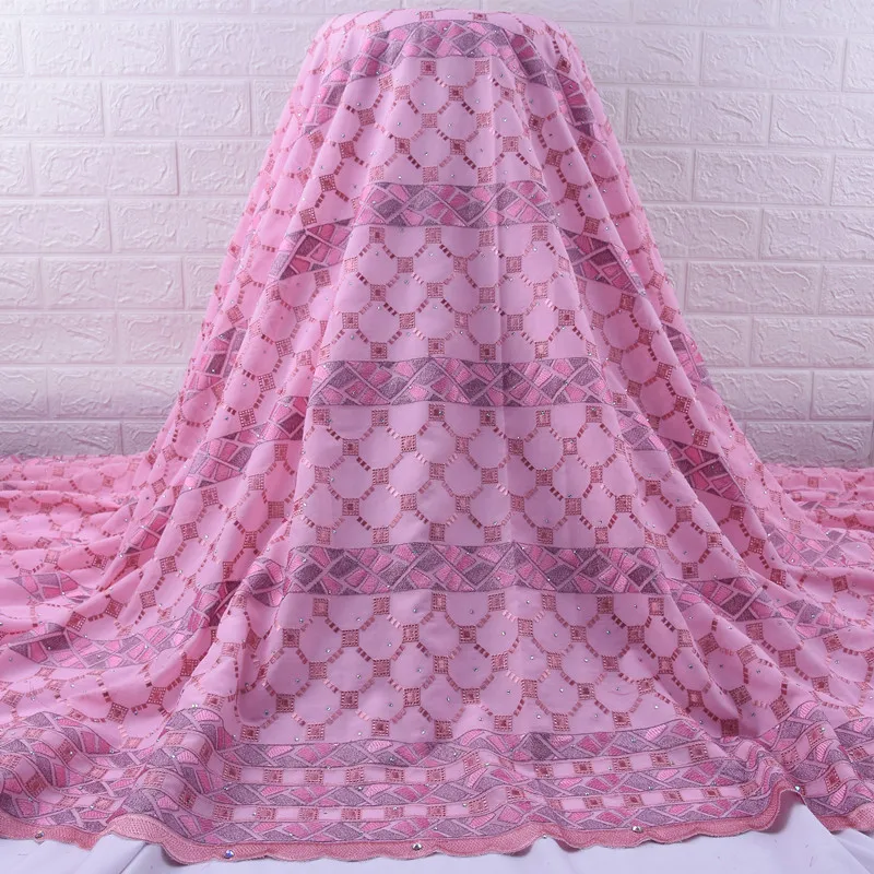 

Zhenguiru 2020 Pink Swiss Cotton Lace Fabric Hot Sale Afrian Lace Fabric For Wedding Daily Wear Nigerian Tulle Lace Cloth A1824