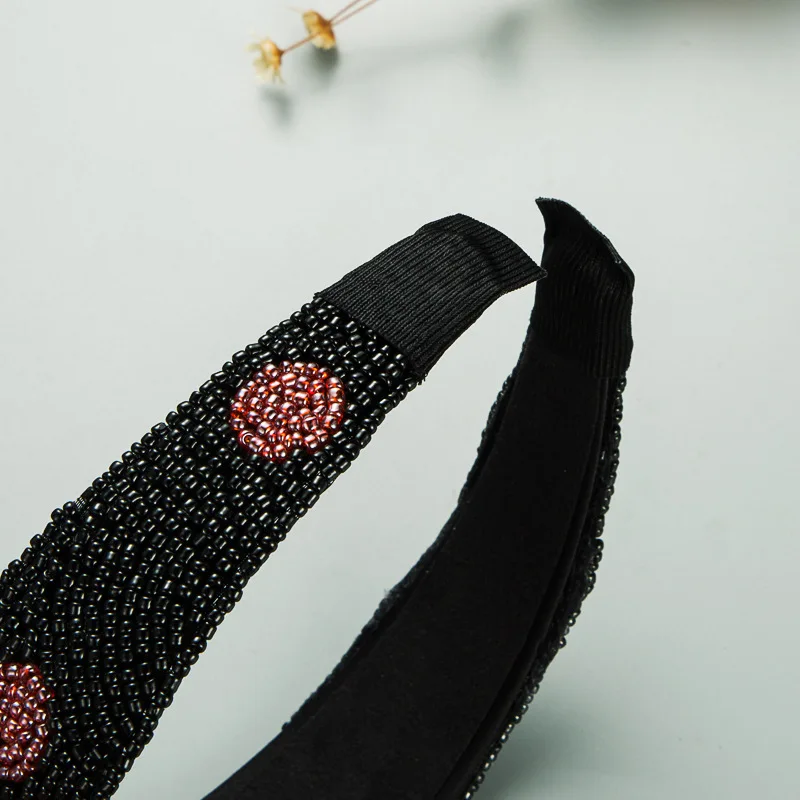 

Retro Baroque Handmade Beaded Polka Dot Rice Beads Wide- brimmed Headband Female European American Simple Headwear Hair Accessor