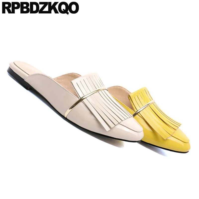 Шлепанцы женские из лакированной кожи удобные туфли без задника бахрома плоская