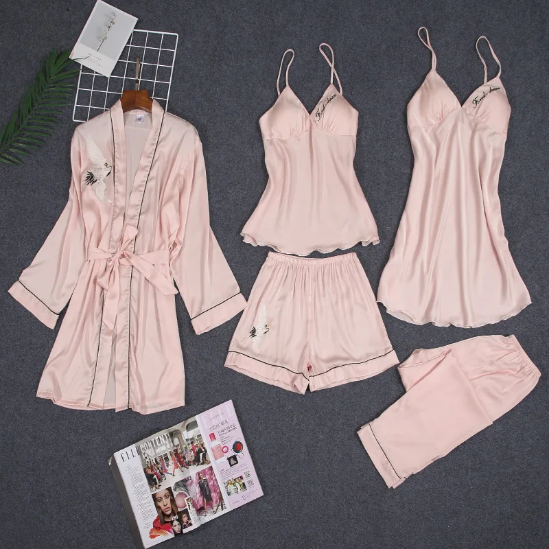 

Women Pajamas 5 Piece Satin Sleepwear Pijama Silk Home Clothing Embroidery Sleep Lounge Pyjama With Chest Pads Pyjama Set