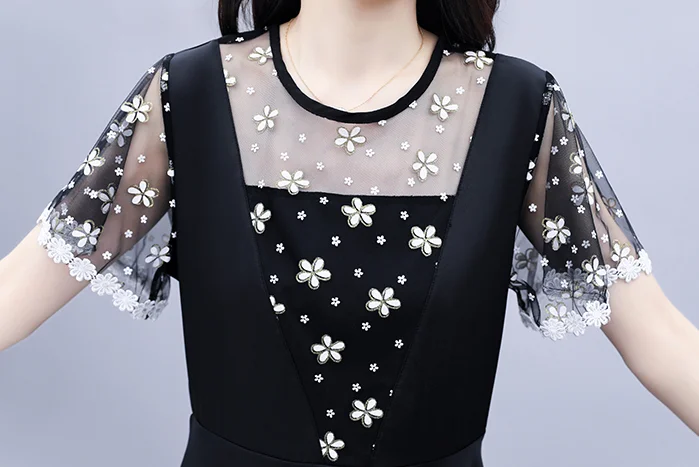 

M-4XL Korean New Patchwork Mesh Lace Women set Casual Black Flower Ruffles Tops+ Elastic waist Shorts Plus size