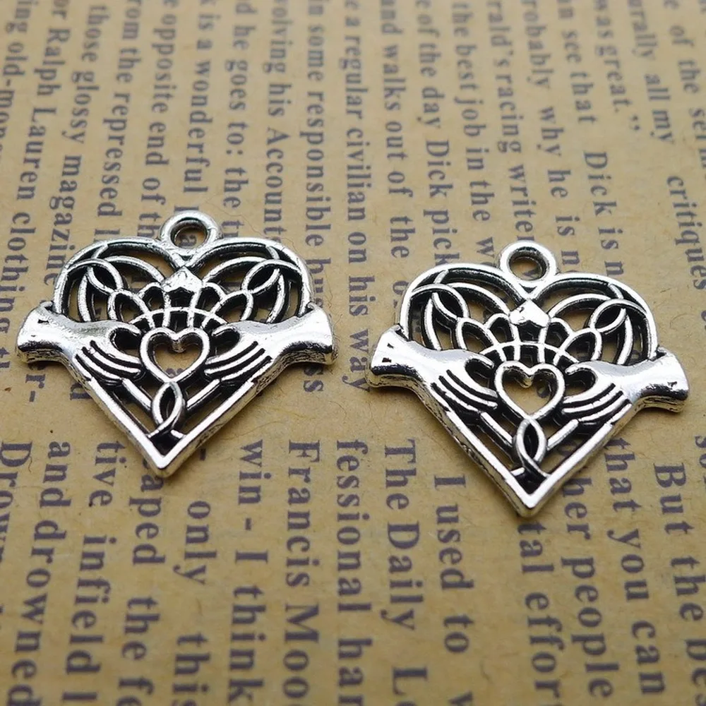 

200pcs Heart Charms 20mm x 20mm DIY Jewelry Making Pendant antique silver color