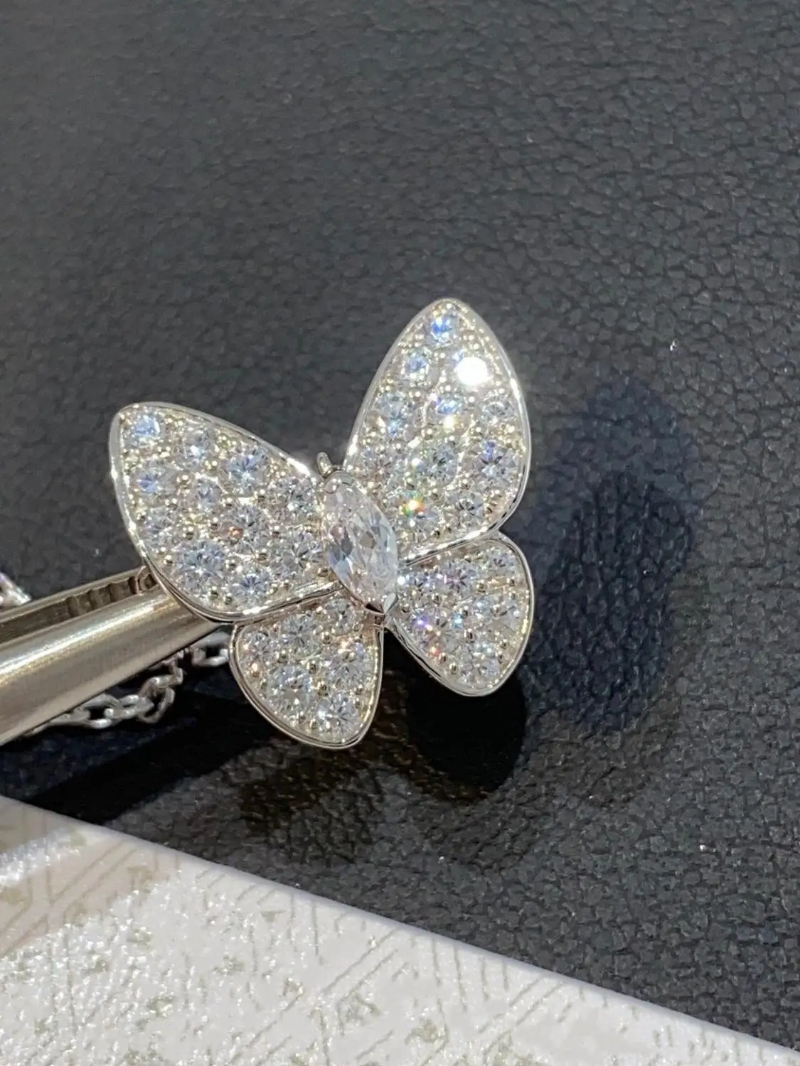 

Brand Pure 925 Sterling Silver Jewelry For Women Diamond Butterfly Wedding Jewelry Necklace Butterfly Pendant Silver Necklace