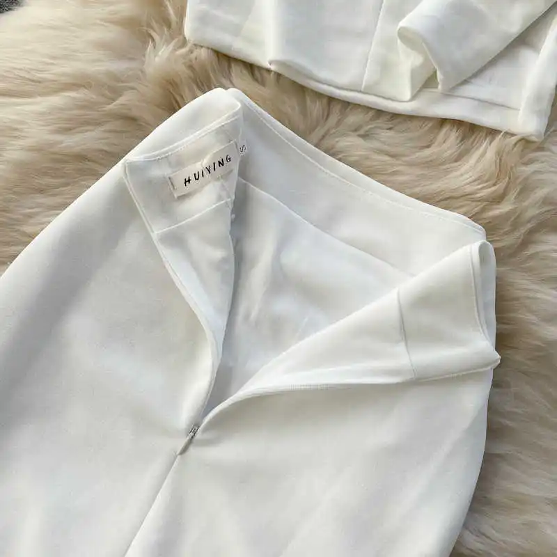 

Summer Arrivals Solid Color Short Sleeveless Round Collar High Waist Buttock Skirt Two Piece Set