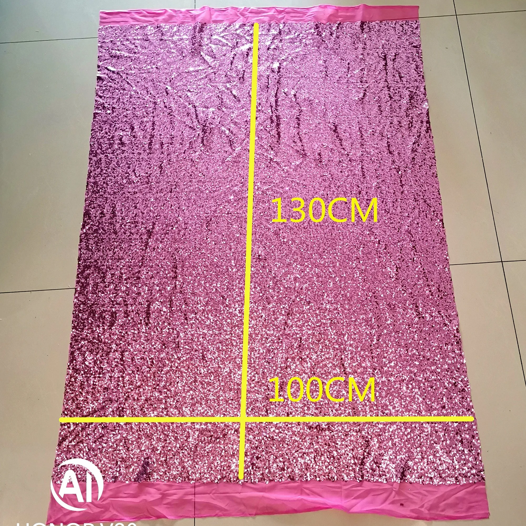 Полупрозрачная кружевная ткань с блестками 5 мм | Дом и сад