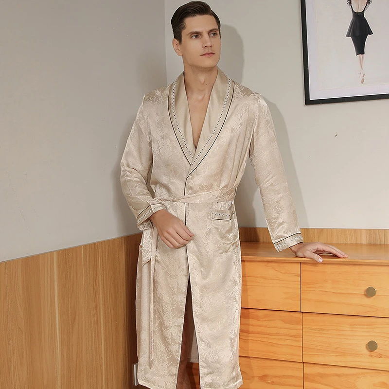 Classic 100% Silk Men Robe with Waist Belt Jacquard Elegant Gentleman Bathrobe sp0180