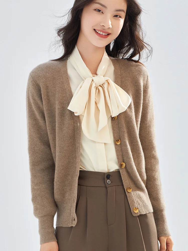 

Autumn Winter 100% Pure Cashmere Sweater V-neck Long-sleeved Knit Cardigan Large-size Loose-fitting Jacket Light
