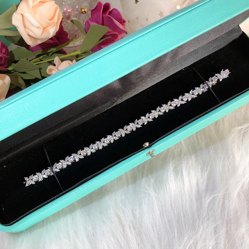 

Women Luxury brands Bracelet Tidbits Horse Eye Jewelry Sterling silver S925 Elegant and generous original fashion festival gift