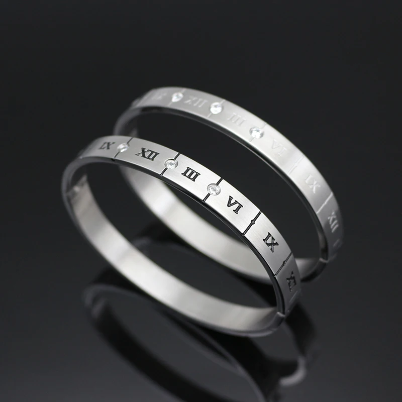

Luxury Men 8MM Stainless Steel Zircon Bracelet Carving Black Roman Numeral Bangle For Men Fashion Jewelry