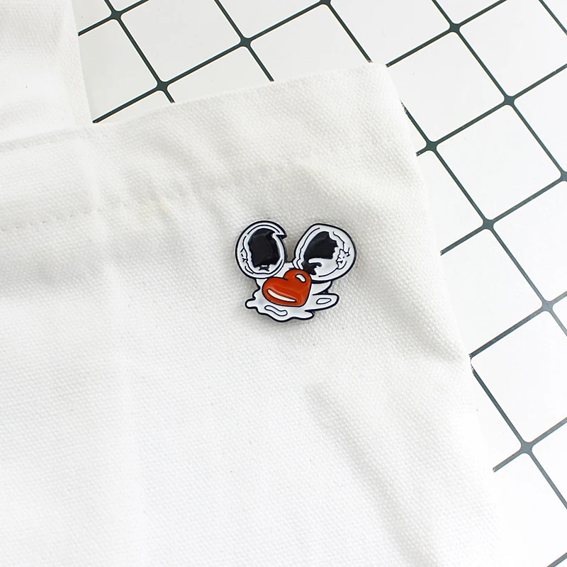 Милые и романтичные эмалевые булавки сломанный яичный желток яиц белый красный